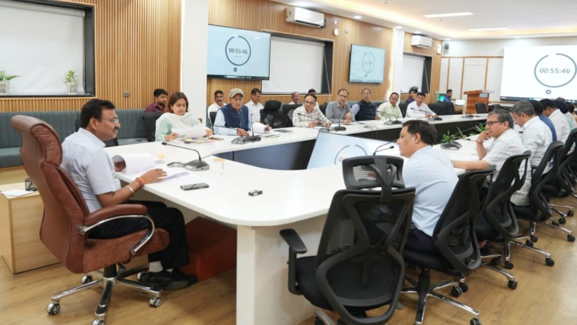 मुख्यमंत्री घोषणाओं से संबंधित योजनाओं की जानकारी शीघ्र पोर्टल पर अपडेट की जाए- मुख्य सचिव